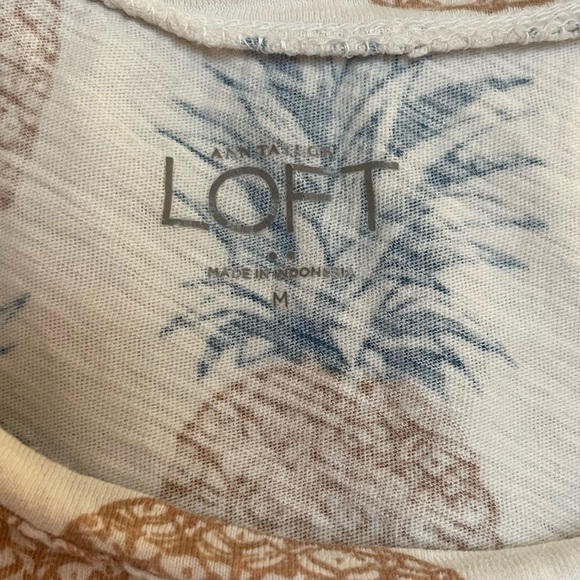 Ann Taylor Loft Pineapple Tank - Picture 4 of 5